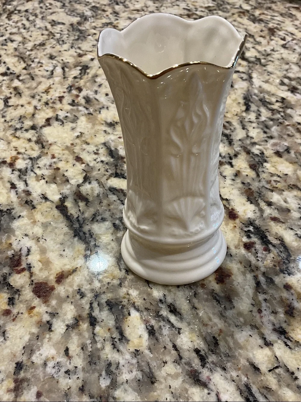 Belleek Ireland Visitor Centre Spill Vase